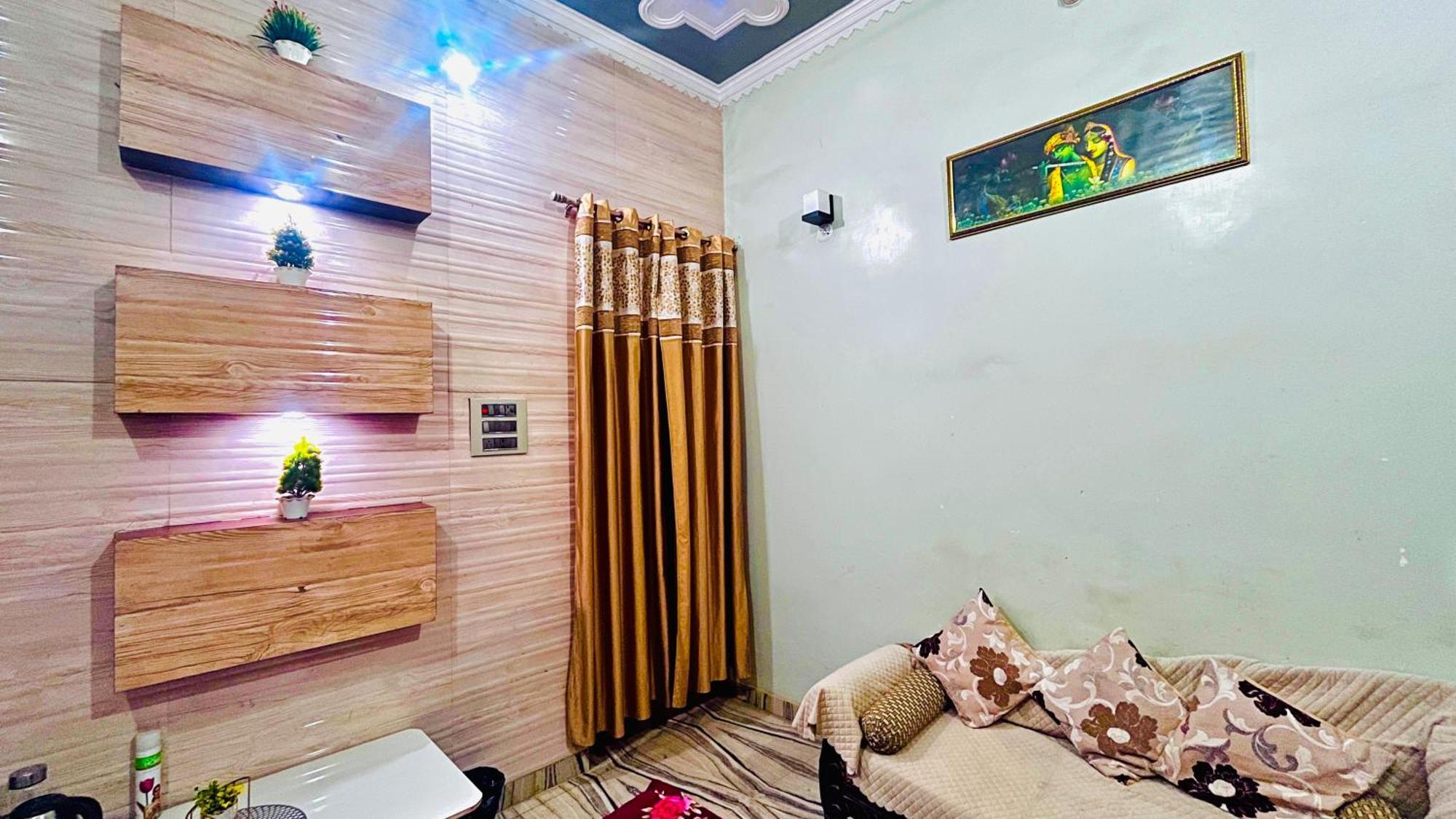Chandan Homestay อัลลอฮาบาด ภายนอก รูปภาพ